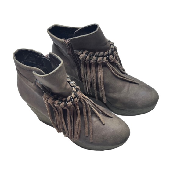 Sbicca Vintage Collection Suede Fringed Platform Wedge Booties Boots - Picture 5 of 12